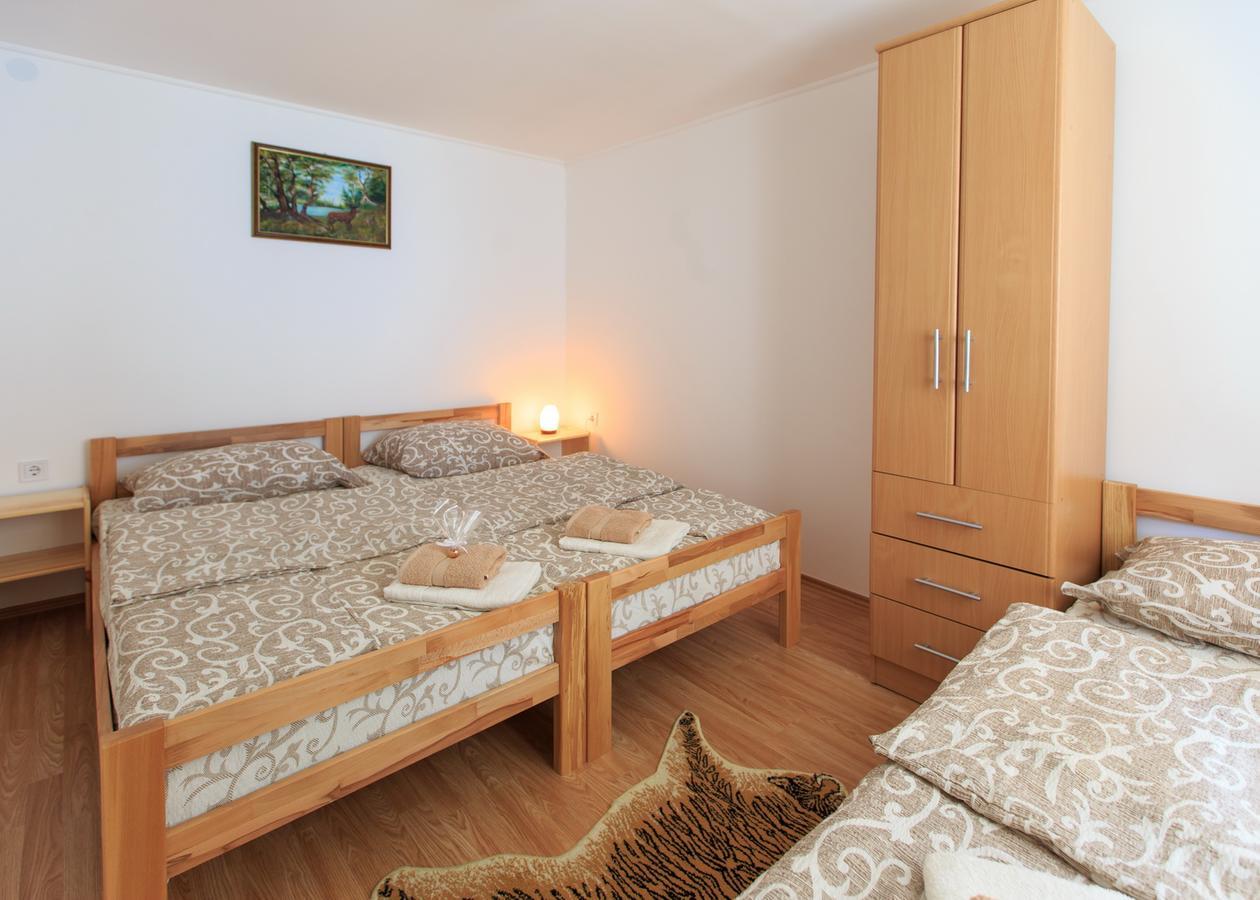 Fortuna Apartments Pacir Eksteriør billede