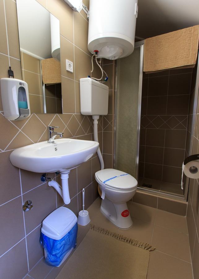 Fortuna Apartments Pacir Eksteriør billede